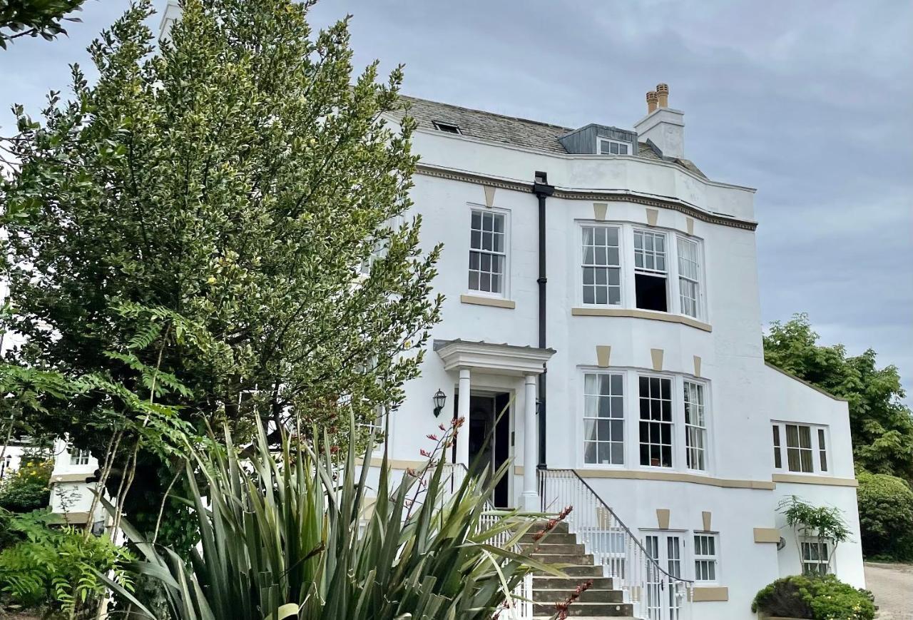 Ferienwohnung Stunning 2-Bed-2Bath Apt In Whitby With Parking Exterior foto